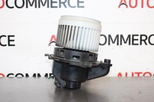 Gebruikte Kachel Ventilatiemotor Dacia Sandero II 0.9 TCE 12V Prijs € 50,00 Margeregeling aangeboden door Autocommerce