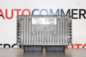 Gebruikte Computer Automatische Bak Renault Clio II (BB/CB) 1.6 16V Prijs € 40,00 Margeregeling aangeboden door Autocommerce