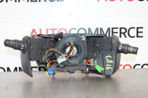 Gebruikte Stuurkolomschakelaar Renault Clio III (BR/CR) 1.2 16V 65 Prijs op aanvraag aangeboden door Autocommerce