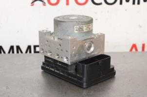 Gebruikte ABS Pomp Peugeot 208 I (CA/CC/CK/CL) 1.2 Vti 12V PureTech Prijs € 70,00 Margeregeling aangeboden door Autocommerce