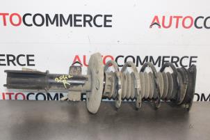 Gebruikte Schokbreker rechts-voor Citroen C4 Picasso (3D/3E) 1.2 12V PureTech 130 Prijs € 110,00 Margeregeling aangeboden door Autocommerce