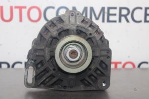 Gebruikte Dynamo Renault Clio II (BB/CB) 1.2 16V Prijs op aanvraag aangeboden door Autocommerce