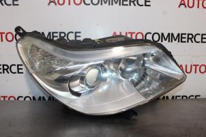 Gebruikte Rechter Koplamp Citroen C5 II Berline (RC) 2.0 16V Prijs € 50,00 Margeregeling aangeboden door Autocommerce