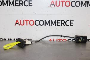 Gebruikte Slotmechaniek Portier 2Deurs links Opel Rocks-e Electric Prijs € 80,00 Margeregeling aangeboden door Autocommerce