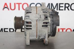 Gebruikte Dynamo Renault Modus/Grand Modus (JP) 1.5 dCi 90 Prijs € 40,00 Margeregeling aangeboden door Autocommerce