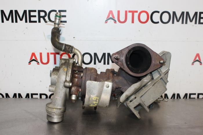 Gebruikte Turbo Renault Modus/Grand Modus (JP) 1.5 dCi 90 Prijs € 200,00 Margeregeling aangeboden door Autocommerce