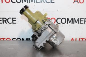 Gebruikte Pomp Servo Dacia Sandero II 0.9 TCE 12V Prijs € 150,00 Margeregeling aangeboden door Autocommerce