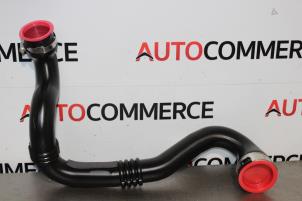 Nieuwe Intercooler Slang Renault Master III (JV) 2.3 dCi 16V 100 Prijs € 151,25 Inclusief btw aangeboden door Autocommerce