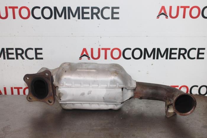 Gebruikte Katalysator Peugeot 208 II (UB/UH/UP) 1.2 Vti 12V PureTech 75 Prijs € 300,00 Margeregeling aangeboden door Autocommerce