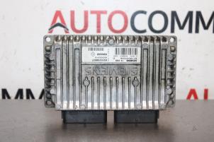 Gebruikte Computer Automatische Bak Renault Kangoo (KC) 1.6 16V Prijs € 50,00 Margeregeling aangeboden door Autocommerce