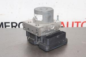 Gebruikte ABS Pomp Peugeot 308 (L3/L8/LB/LH/LP) 1.6 BlueHDi 115 Prijs € 100,00 Margeregeling aangeboden door Autocommerce