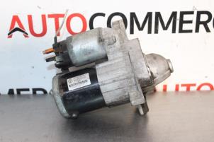 Gebruikte Startmotor Renault Clio IV (5R) 0.9 Energy TCE 75 12V Prijs € 30,00 Margeregeling aangeboden door Autocommerce