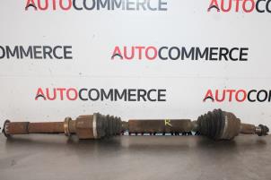Gebruikte Aandrijfas rechts-voor Renault Laguna II (BG) 2.0 16V Prijs € 30,00 Margeregeling aangeboden door Autocommerce