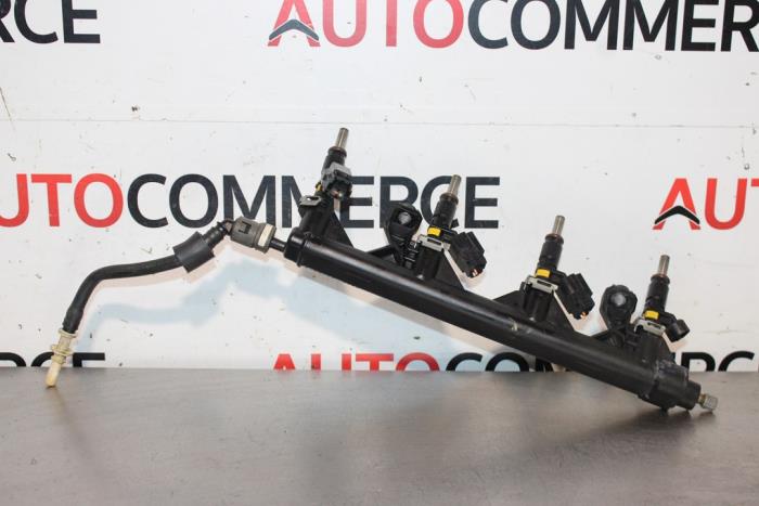 Gebruikte Galerij (Injectie) Peugeot 308 SW (4E/H) 1.6 VTI 16V Prijs € 40,00 Margeregeling aangeboden door Autocommerce