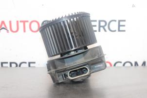 Gebruikte Chaufage Ventilatiemotor Citroen C1 1.0 12V Prijs € 40,00 Margeregeling aangeboden door Autocommerce