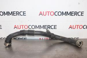 Gebruikte Intercooler Buis Renault Clio IV (5R) 1.5 dCi 75 FAP Prijs € 35,00 Margeregeling aangeboden door Autocommerce