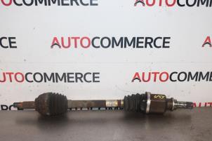 Gebruikte Homokineetas links-voor Renault Clio III Estate/Grandtour (KR) 1.5 dCi 85 Prijs € 25,00 Margeregeling aangeboden door Autocommerce