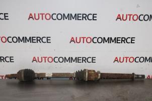 Gebruikte Aandrijfas rechts-voor Renault Kangoo Express (FW) 1.6 Prijs € 80,00 Margeregeling aangeboden door Autocommerce