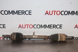 Gebruikte Aandrijfas links-voor Renault Kangoo Express (FW) 1.6 Prijs € 50,00 Margeregeling aangeboden door Autocommerce