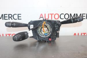 Gebruikte Licht + Raw Schakelaar Peugeot 208 I (CA/CC/CK/CL) 1.2 Vti 12V PureTech 82 Prijs € 50,00 Margeregeling aangeboden door Autocommerce