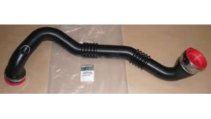 Nieuwe Turboslang Renault Master III (MA/MB/MC/MD/MH/MF/MG/MH) 2.3 dCi 135 16V FWD Prijs € 139,15 Inclusief btw aangeboden door Autocommerce