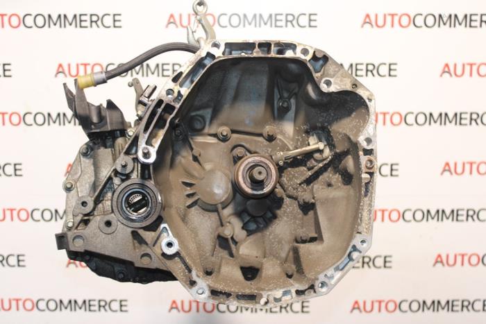 Gebruikte Versnellingsbak Renault Modus/Grand Modus (JP) 1.6 16V Prijs € 200,00 Margeregeling aangeboden door Autocommerce
