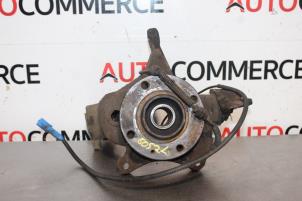 Gebruikte Asschenkel links-voor Citroen C5 II Berline (RC) 2.0 16V Prijs € 40,00 Margeregeling aangeboden door Autocommerce