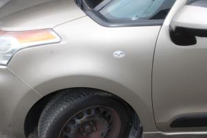 Gebruikte Scherm links-voor Citroen C3 Picasso (SH) 1.4 16V VTI 95 Prijs € 70,00 Margeregeling aangeboden door Autocommerce