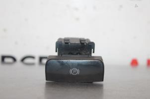 Gebruikte Schakelaar handrem Citroen C4 Picasso (UD/UE/UF) 1.6 16V VTi 120 Prijs € 35,00 Margeregeling aangeboden door Autocommerce