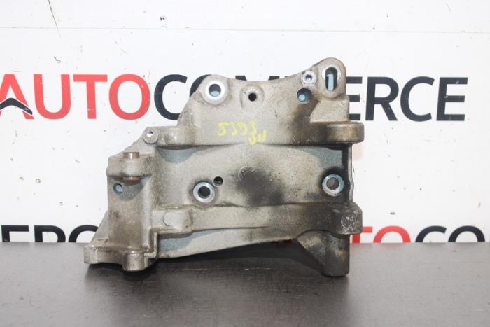 Gebruikte Dynamosteun onder Peugeot 206 (2A/C/H/J/S) 1.4 XR,XS,XT,Gentry Prijs € 10,00 Margeregeling aangeboden door Autocommerce