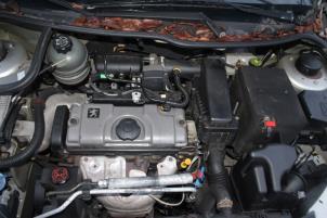 Gebruikte Motor Peugeot 206 (2A/C/H/J/S) 1.4 XR,XS,XT,Gentry Prijs € 250,00 Margeregeling aangeboden door Autocommerce