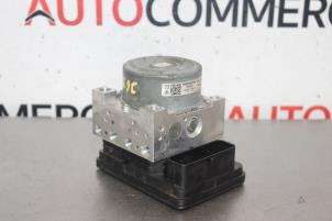 Gebruikte ABS Pomp Citroen C4 Cactus (0B/0P) 1.2 PureTech 82 12V Prijs op aanvraag aangeboden door Autocommerce