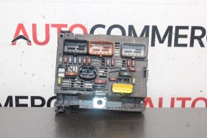 Gebruikte Zekeringkast Peugeot 308 (4A/C) 1.4 VTI 16V Prijs € 50,00 Margeregeling aangeboden door Autocommerce