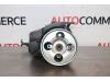 Stuurbekrachtiging Pomp van een Peugeot 206 (2A/C/H/J/S), 1998 / 2012 1.4 XR,XS,XT,Gentry, Hatchback, Benzine, 1.360cc, 55kW (75pk), FWD, TU3JP; KFW, 2000-08 / 2005-03, 2CKFW; 2AKFW 2001