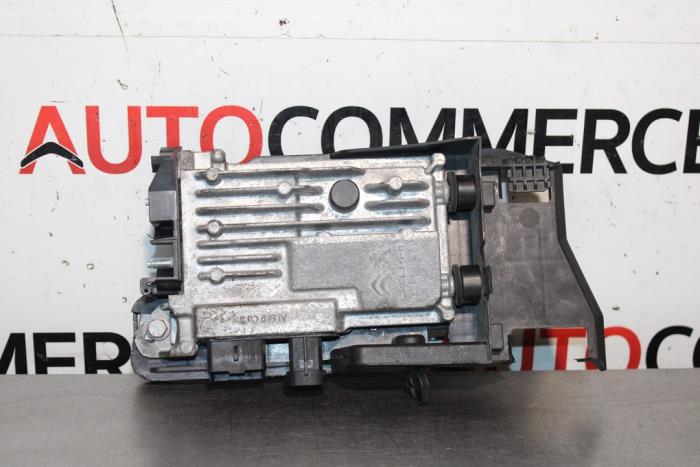Gebruikte Start/Stop computer Peugeot 308 SW (L4/L9/LC/LJ/LR) 1.6 HDi 115 Prijs op aanvraag aangeboden door Autocommerce