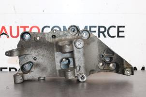 Gebruikte Dynamosteun boven Peugeot 207/207+ (WA/WC/WM) 1.4 Prijs € 30,00 Margeregeling aangeboden door Autocommerce