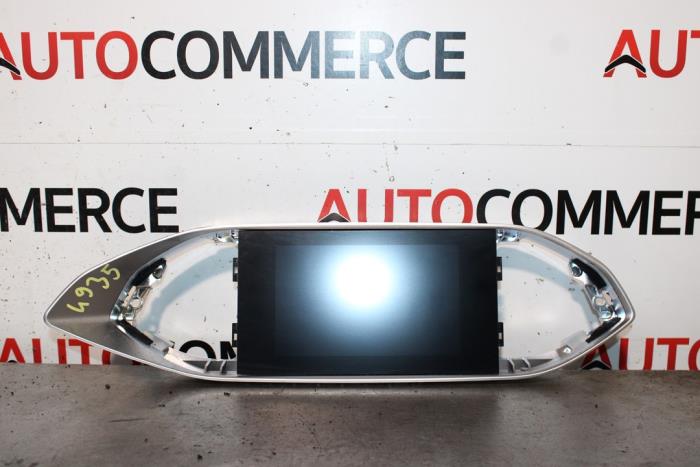 Gebruikte Display Interieur Peugeot 308 (L3/L8/LB/LH/LP) 1.2 12V e-THP PureTech 110 Prijs € 160,00 Margeregeling aangeboden door Autocommerce