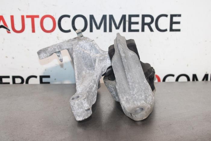 Gebruikte Motorrubber Renault Megane III Berline (BZ) 1.6 16V BiFuel Prijs op aanvraag aangeboden door Autocommerce