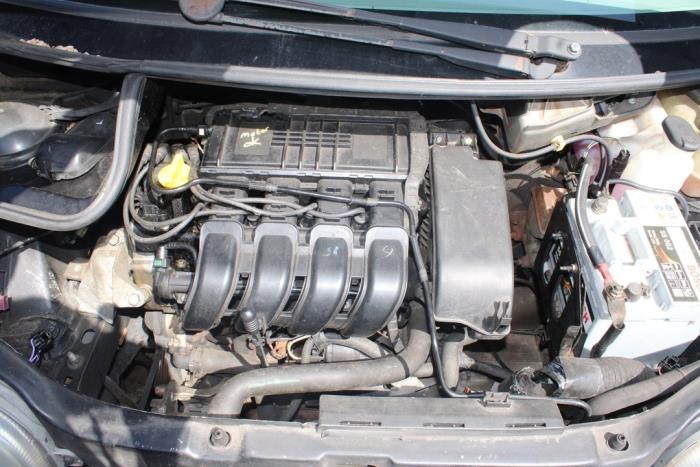 Gebruikte Motor Renault Twingo (C06) 1.2 16V Prijs € 200,00 Margeregeling aangeboden door Autocommerce