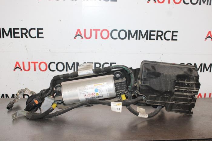 Gebruikte Start/stop condensator Peugeot 308 SW (L4/L9/LC/LJ/LR) 1.6 HDi 115 Prijs op aanvraag aangeboden door Autocommerce