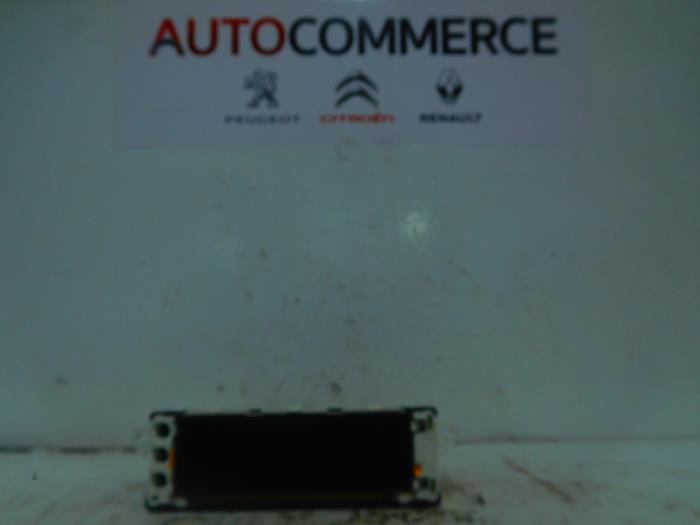 Peugeot 207 - Display Interieur