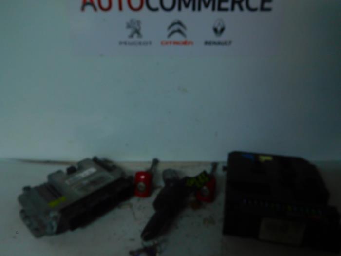 Peugeot 207 - Computer Motormanagement