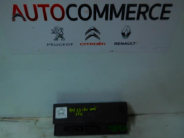 Gebruikte Computer Diversen Peugeot 807 2.2 16V Prijs € 60,00 Margeregeling aangeboden door Autocommerce