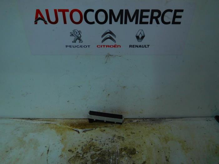 Peugeot 207 - Display Interieur