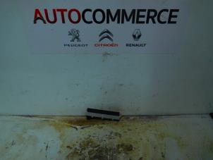 Gebruikte Display Interieur Peugeot 207/207+ (WA/WC/WM) 1.6 HDi 16V Prijs € 10,00 Margeregeling aangeboden door Autocommerce