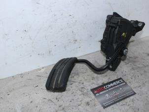 Gebruikte Sensor Gaspedaalpositie Renault Espace (JK) 2.0 16V Prijs € 35,00 Margeregeling aangeboden door Autocommerce