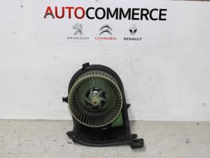 Gebruikte Chaufage Ventilatiemotor Renault Clio II Societe (SB) 1.5 dCi 65 Prijs € 25,00 Margeregeling aangeboden door Autocommerce