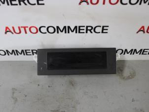 Gebruikte Display Interieur Citroen C3 (FC/FL/FT) 1.4 Bivalent Prijs € 30,00 Margeregeling aangeboden door Autocommerce