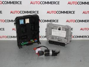 Gebruikte Computer Motormanagement Peugeot 307 SW (3H) 1.6 HDi 16V Prijs € 125,00 Margeregeling aangeboden door Autocommerce
