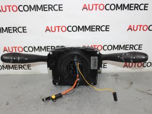 Gebruikte Licht + Raw Schakelaar Citroen C2 (JM) 1.1 Prijs € 70,00 Margeregeling aangeboden door Autocommerce